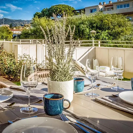 Vivi Homes - Cosy Pool, Gym &