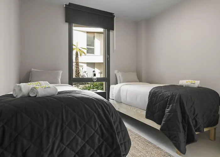 Daire Vivi Homes - Cosy Pool, Gym & Marbella