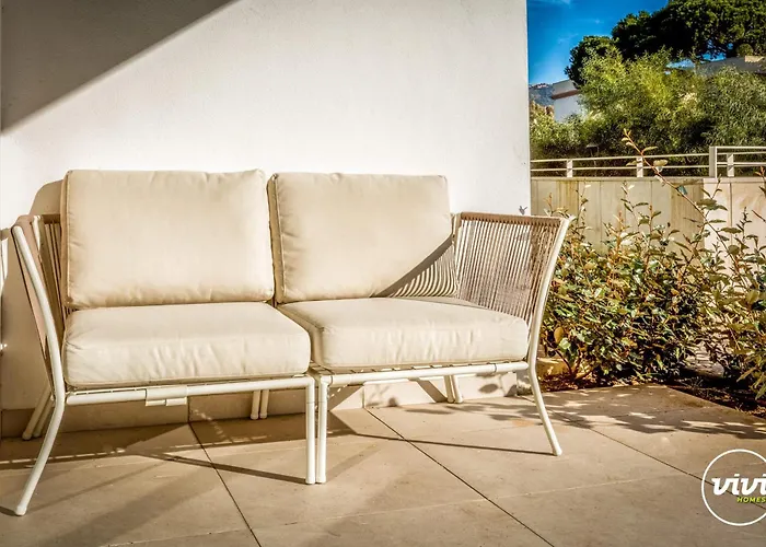 Vivi Homes - Cosy Pool, Gym & Daire Marbella