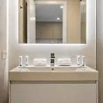 Lejlighed Vivi Homes - Cosy Pool, Gym & Marbella