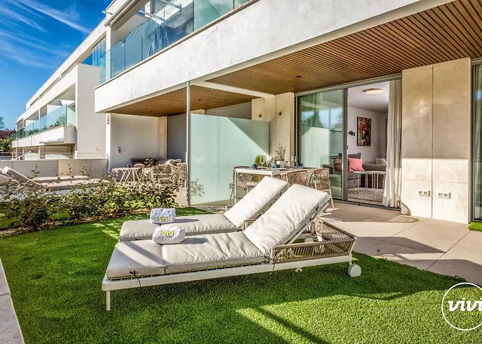 Vivi Homes - Cosy Pool, Gym &